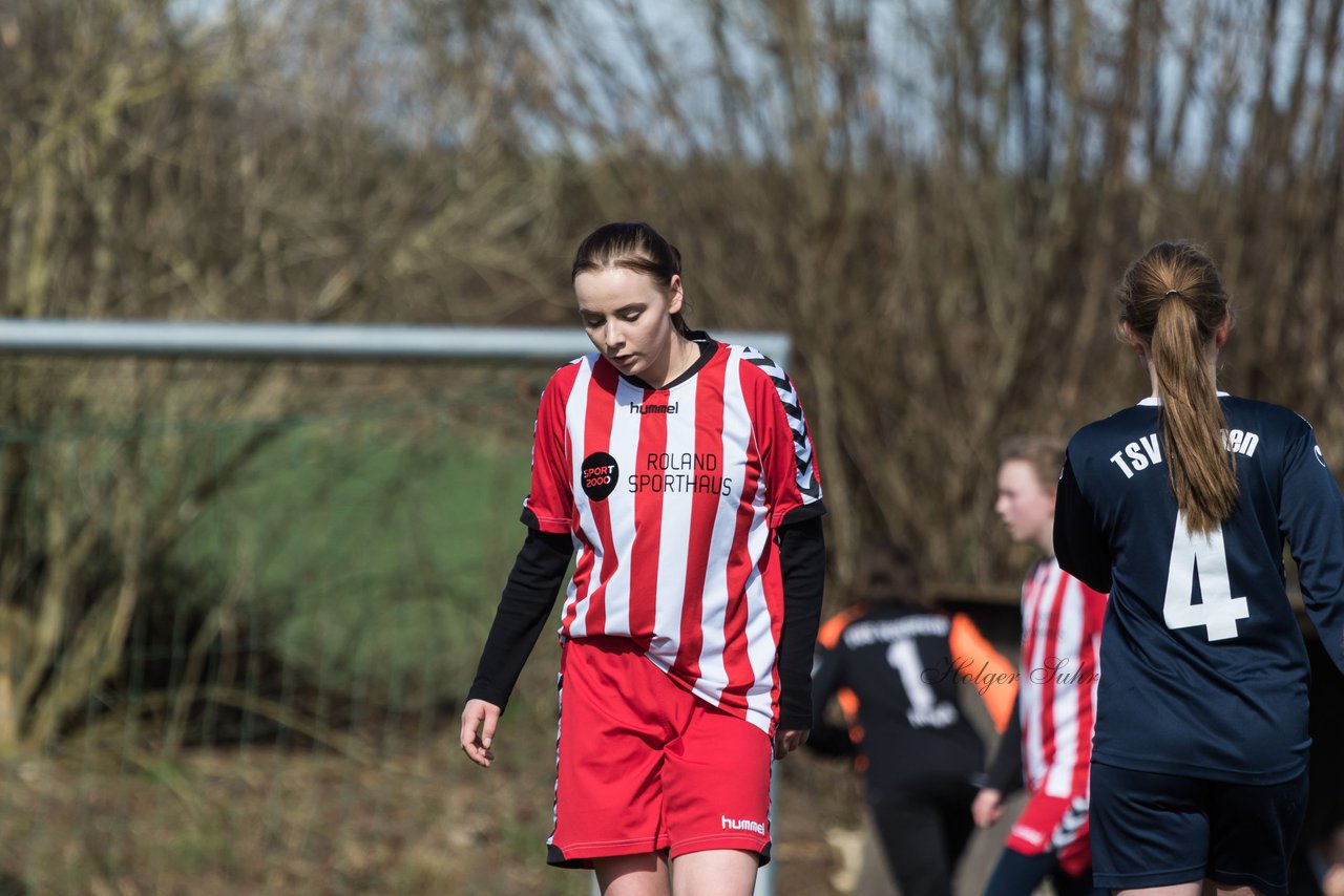 Bild 82 - C-Juniorinnen TSV Zarpen - TuS Tensfeld : Ergebnis: 2:1